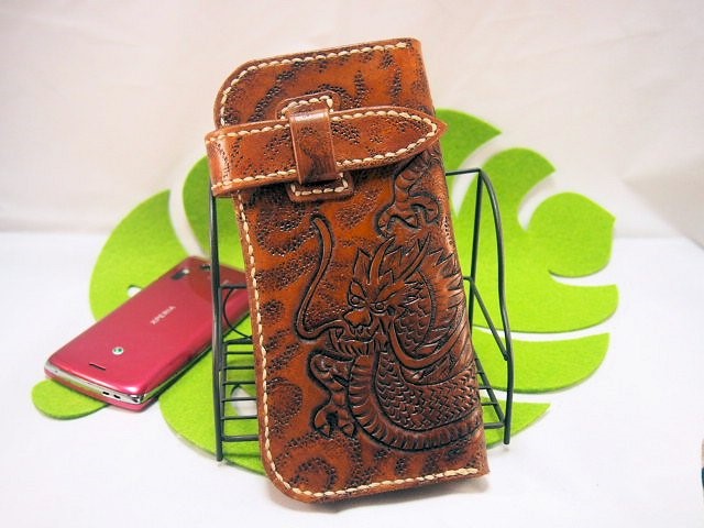 【SALE】革長財布 ドラゴン差し込みベルト