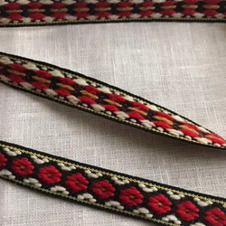 ラトビア産刺繍リボン お花刺繍 2枚目の画像