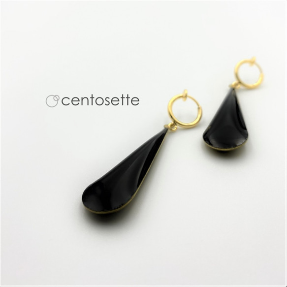 [Resale] Black &amp; Gold Drop Hoop Earrings / Surgical Stainles 第6張的照片