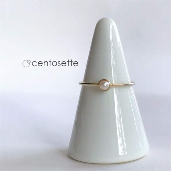 【再次上架】精緻金戒指配白色施華洛世奇水晶珍珠/戒指底色可變色 第2張的照片