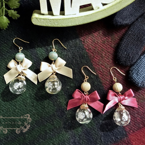 ฅ❤️レジン　白うさぎ　花　リボン　ピアス　イヤリング ฅ❤️レジン白うさぎ花リボンピアスイヤリング