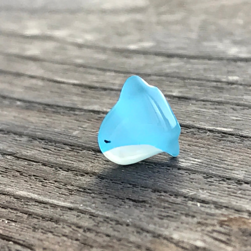 マンボウのピアス ピアス（スタッド・一粒） くじら観覧車 通販 