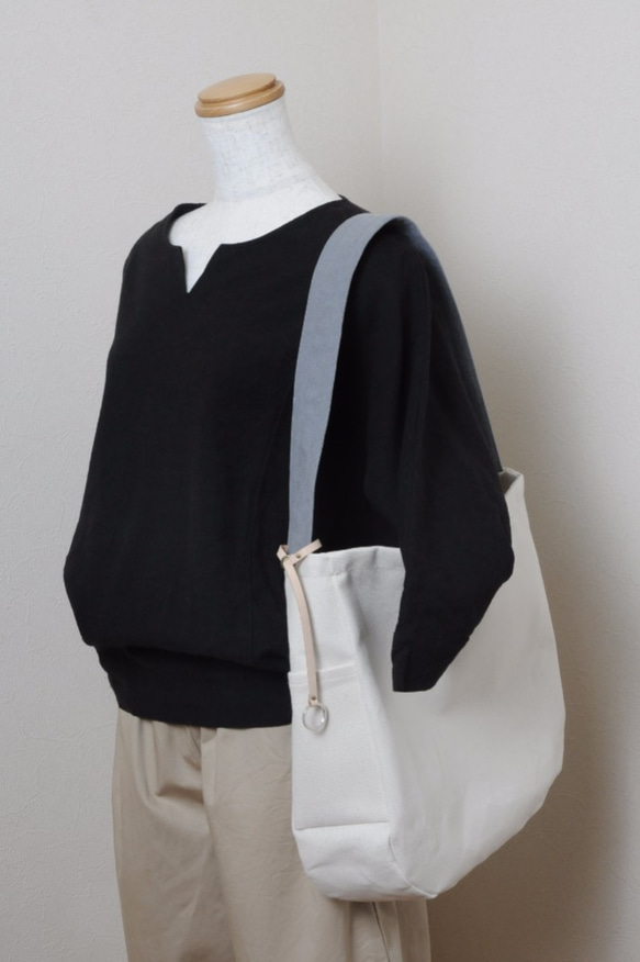 帆布✽單肩包（一代×冰灰色） 第2張的照片