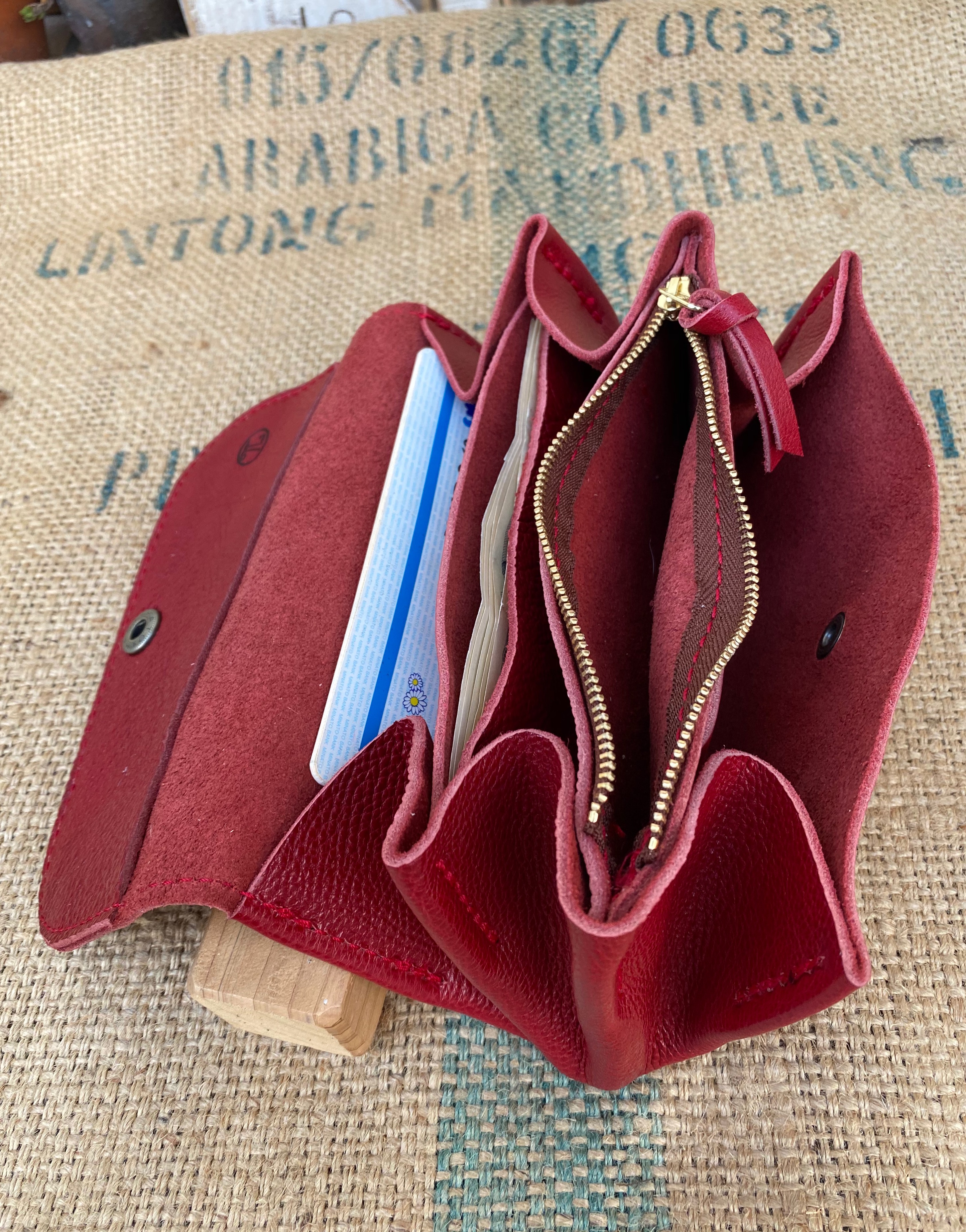 牛革のアコーディオンジャバラ財布/赤い財布ステッチも赤糸/ハンドメイド革財布/Jaba-red