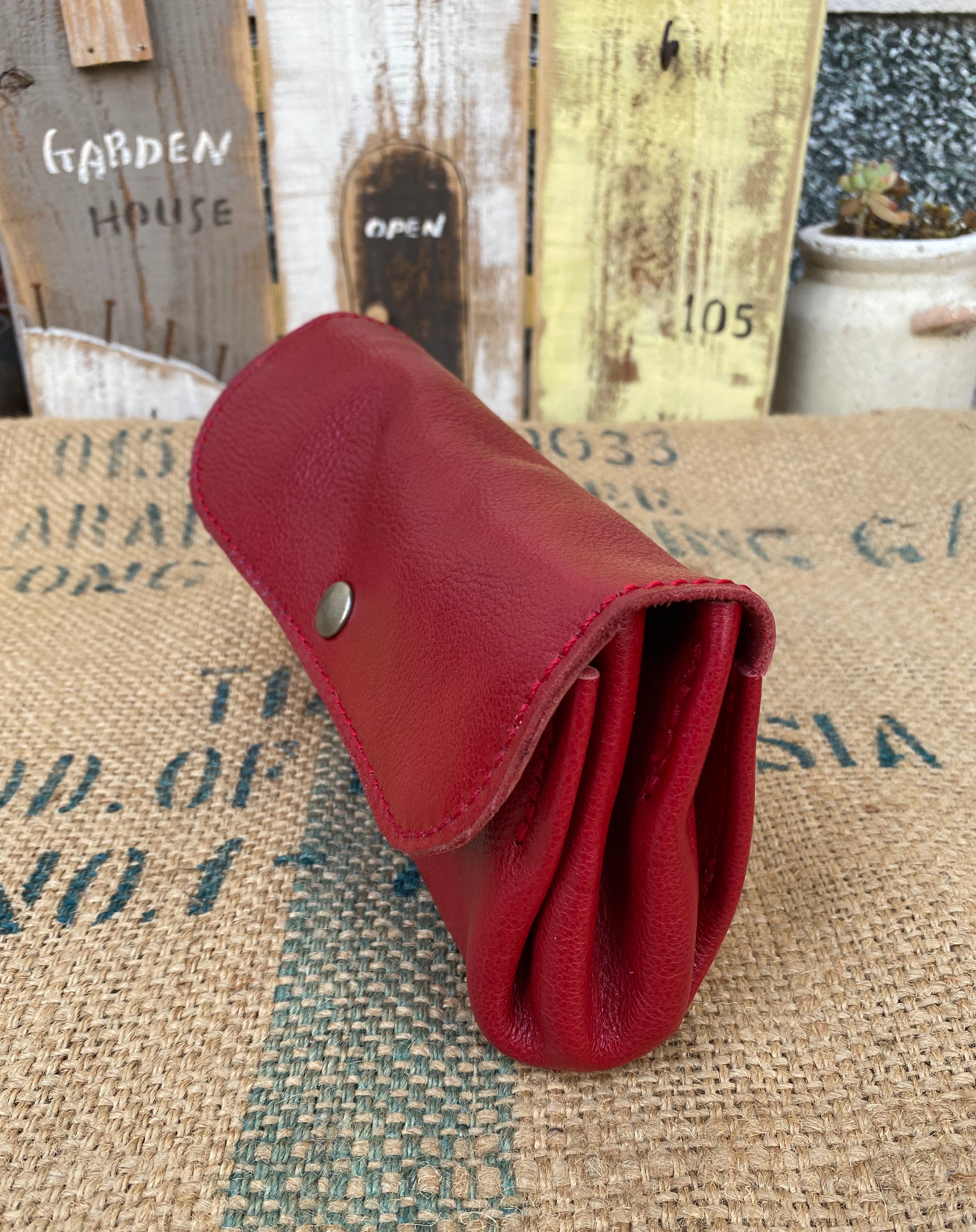 牛革のアコーディオンジャバラ財布/赤い財布ステッチも赤糸/ハンドメイド革財布/Jaba-red