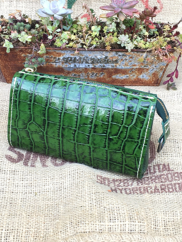 ジャバラの革長財布/ファスナー付きレザー財布/クロコ型押しgreen/LV-croko 1枚目の画像