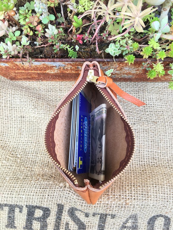 ハリネズミの革小銭入れ/カードケース/レザーコイン 4枚目の画像