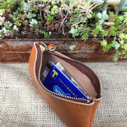 ハリネズミの革小銭入れ/カードケース/レザーコイン 5枚目の画像