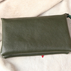 ギフトのようなリボンが可愛い２層の大きな長財布/ふんわり長財布/ハンドメイド革作品/gift-green 6枚目の画像