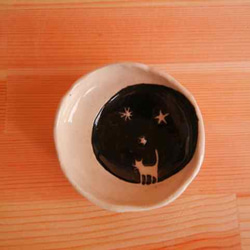 月猫豆皿：e 2枚目の画像