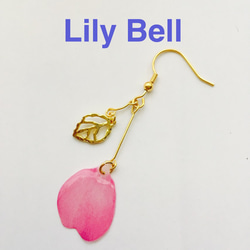 LilyBell花びらゆらゆらピアス 1枚目の画像