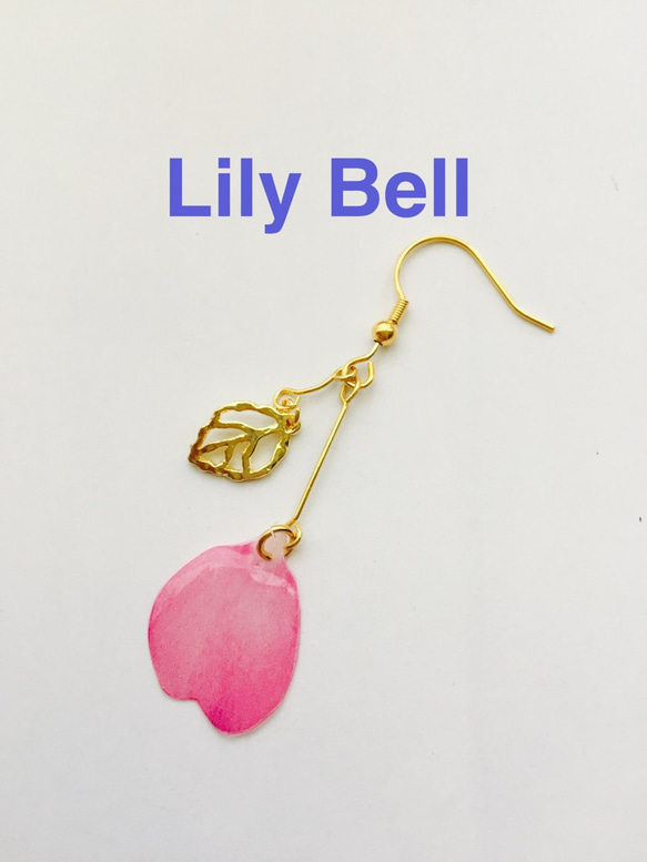 LilyBell花びらゆらゆらピアス 1枚目の画像