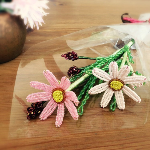 ＊Handmade＊Beads flowers✧*。 ＊コスモスの花束ꕤ.。＊ Handmade＊Beads flowers✧*。 ＊コスモスの花束ꕤ.。＊