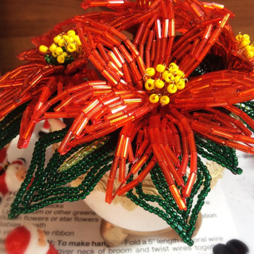 ビーズフラワー ポインセチア ヒイラギ ビーズフラワー ポインセチア2