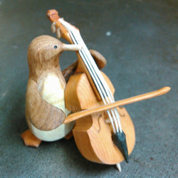 コントラバスぺんぎん【受注制作】 3枚目の画像