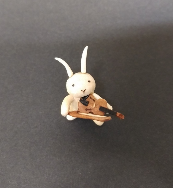 木製小提琴兔子[定做] 第3張的照片