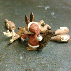 木聖誕老人松鼠和醉酒的馴鹿 第3張的照片