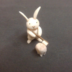 木製牙膏兔 第1張的照片