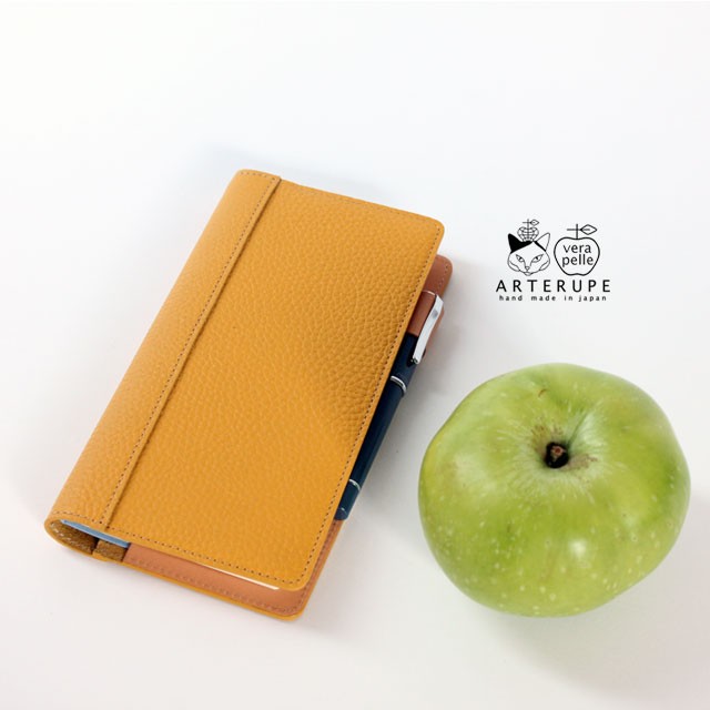 Poet・ポエト サフラン ほぼ日Weeksサイズ ノートブックカバー