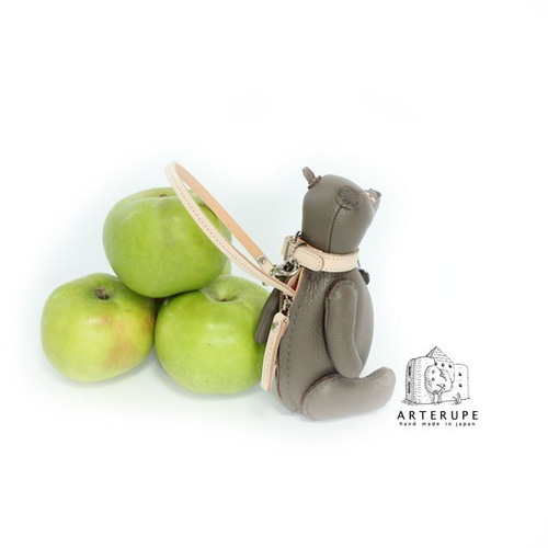 Tummy Bear タミーベアー 本革の熊 ミニポーチ トープ キー