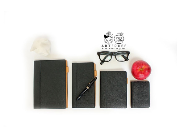 黒革の猫手帖　A５サイズ 本革シュリンクレザー使用 ノートカバー 3枚目の画像