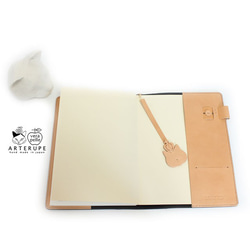 黒革の猫手帖　A５サイズ 本革シュリンクレザー使用 ノートカバー 4枚目の画像