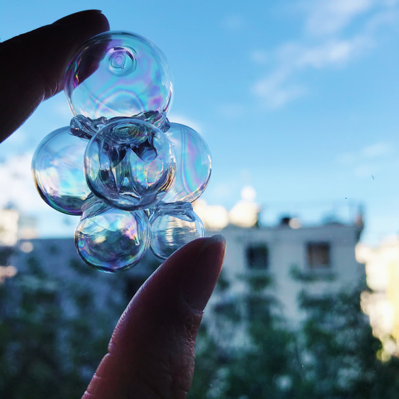 再販187《雑誌LDK掲載》あつまる、虹色シャボン玉。(ピアス・イヤリング) 【メルマガ・特集掲載作品】 4枚目の画像