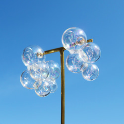 再販187《雑誌LDK掲載》あつまる、虹色シャボン玉。(ピアス・イヤリング) 【メルマガ・特集掲載作品】 6枚目の画像