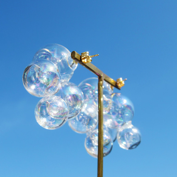 再販187《雑誌LDK掲載》あつまる、虹色シャボン玉。(ピアス・イヤリング) 【メルマガ・特集掲載作品】 7枚目の画像