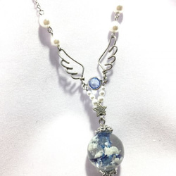 【新作】青空へ羽ばたく天使のネックレス（レジン） 3枚目の画像