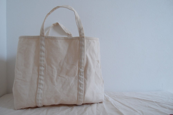 A4サイズ　BASIC TOTE BAG 帆布トート  Msize  生成り　ecru 2枚目の画像