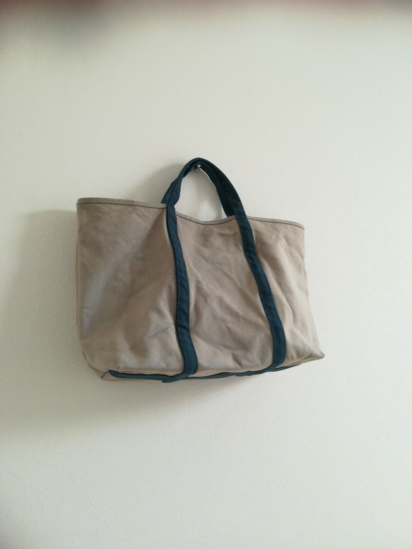 【A4対応】帆布　BASIC TOTE ( M )  ice gray ×blue  green 　 4枚目の画像