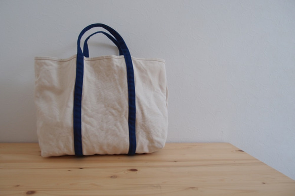 【A4対応】帆布　BASIC TOTE ( M )  生成り×BLUE 4枚目の画像