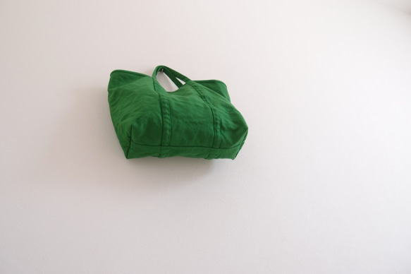ロングセラー　洗える帆布バッグ【A4対応】帆布　BASIC TOTE ( M ) モスグリーン 12枚目の画像