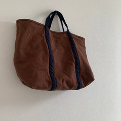 【A4対応】帆布　BASIC TOTE ( M ) ブラウン×ネイビー 1枚目の画像