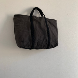 【A4対応】帆布　BASIC TOTE ( M ) ブラック×ダークグレー 1枚目の画像