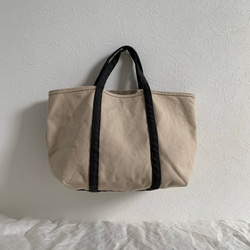 帆布 おでかけTOTE (MS) アイボリー×ダークグレー 1枚目の画像