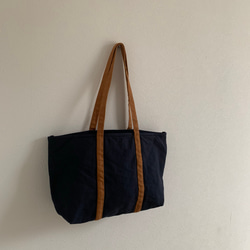 【creema限定】A4対応  帆布　BASIC TOTE ( M ) ネイビー ×キャメル 4枚目の画像