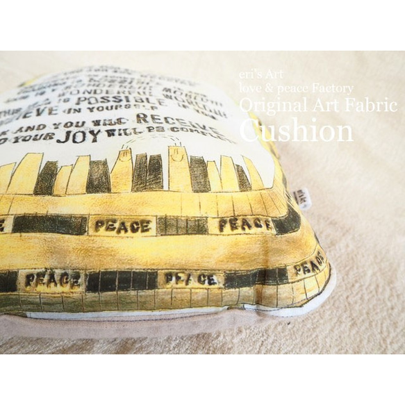 【Original Art Fabric】アートクッション　ILL-cushion-01 4枚目の画像