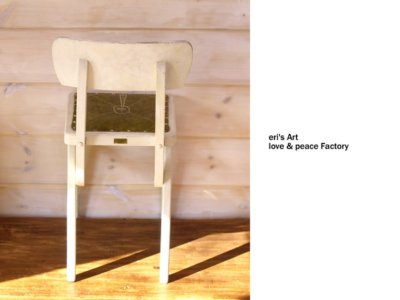 刺繍を施したリメイク椅子　FA-002 3枚目の画像
