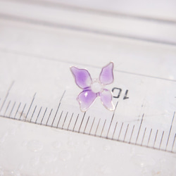 小さな紫の紫陽花の一粒ピアス・ノンホールピアス 2枚目の画像