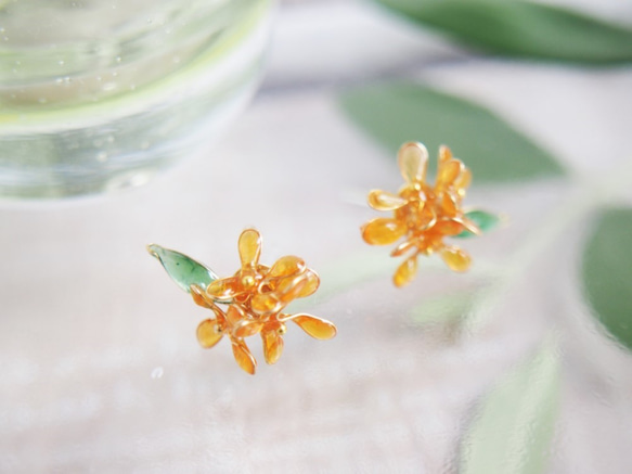 ♡ハンドメイド♡ビジューピアスイヤリング№670金木犀