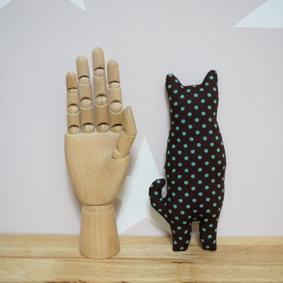 シッポのあるネコ　ヌイグルミ 黒猫 2枚目の画像