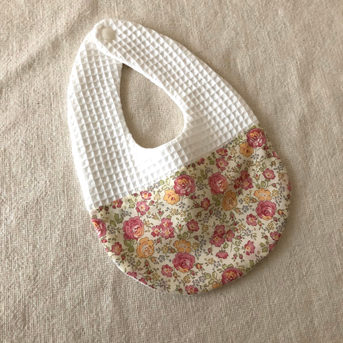 ハンドメイド リバティ フェリシテ スタイ リバティのスタイ＊フェリシテ スタイ・よだれかけ She* 通販