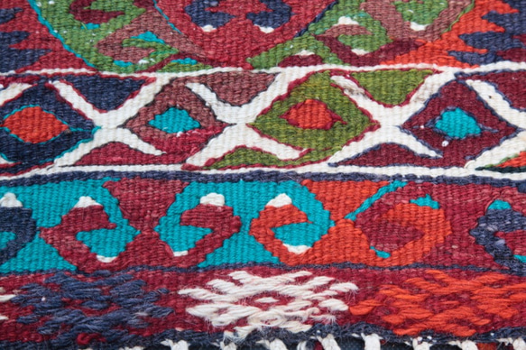 手織りアンティークキリムラグ　(アンタルヤ) 5枚目の画像