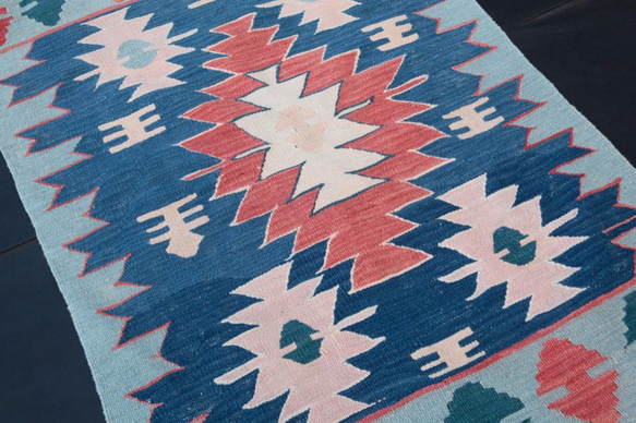手織りアンティークキリムラグ　(カイセリ) 7枚目の画像