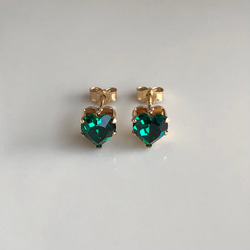 ≪14kgf≫vintage swarovski ハートピアス　エメラルド 3枚目の画像