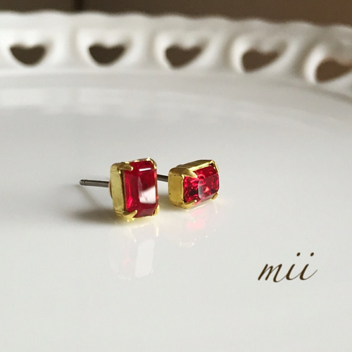 vintage swarovski オクタゴン シャム ピアス（スタッド・一粒） mii 