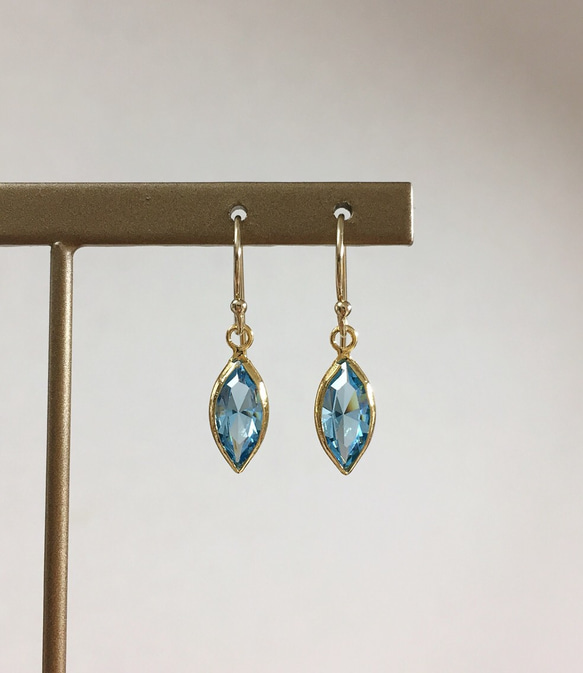 ≪14kgf≫vintage swarovski アクア フックピアス 2枚目の画像