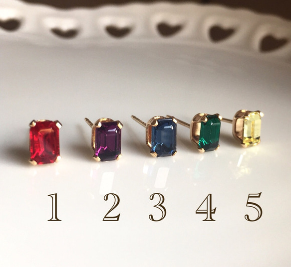 ≪14kgf≫vintage swarovski オクタゴン スタッドピアス 2枚目の画像